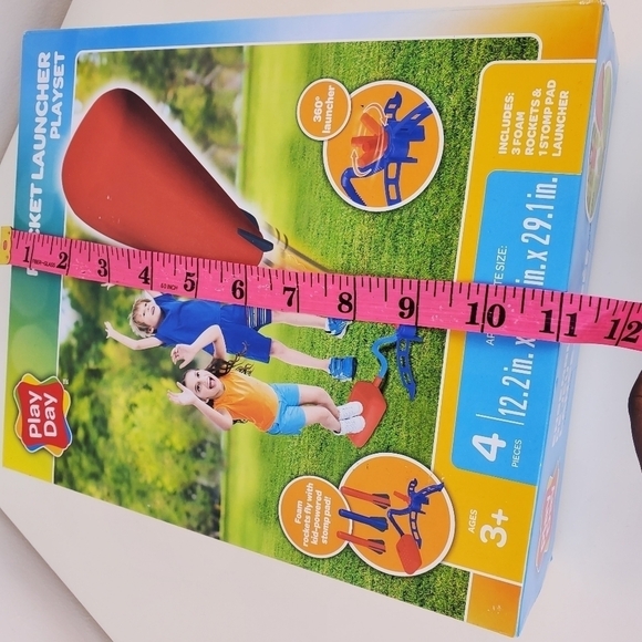 Rocket SET - 1 Stomp Launcher and 3 Rockets Never used - Picture 7 of 10